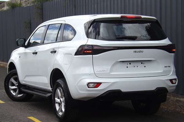 2025 Isuzu MU-X LS-M