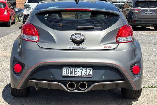 2016 Hyundai Veloster SR Turbo + FS4 Series II