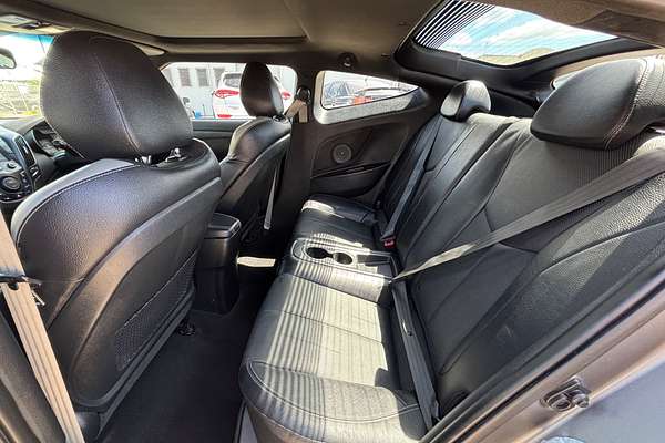 2016 Hyundai Veloster SR Turbo + FS4 Series II