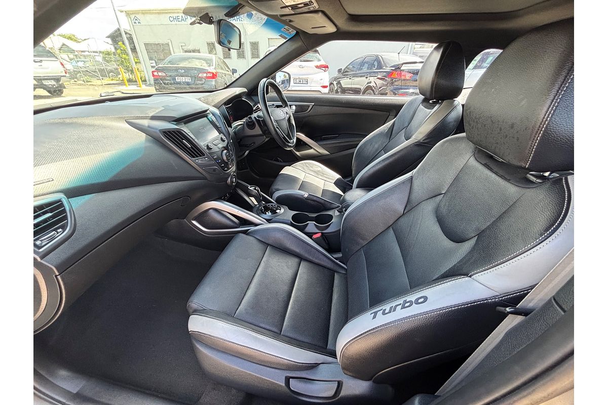 2016 Hyundai Veloster SR Turbo + FS4 Series II