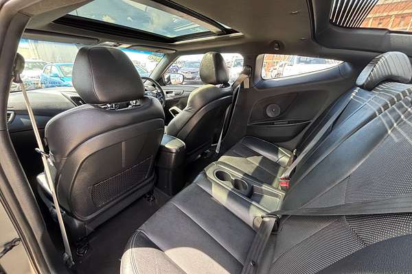 2016 Hyundai Veloster SR Turbo + FS4 Series II