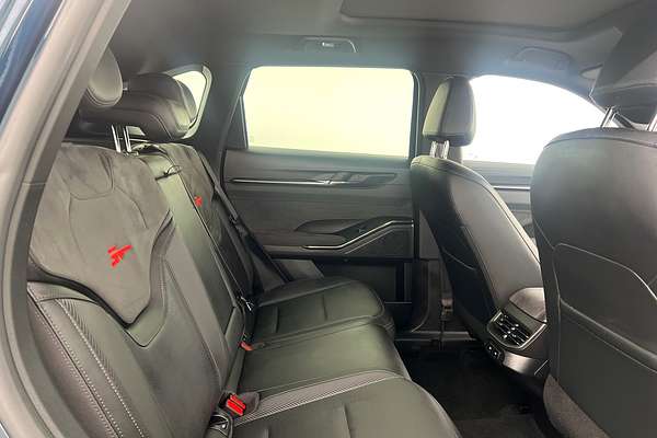 2023 GWM Haval H6GT Ultra B03 thumb-16