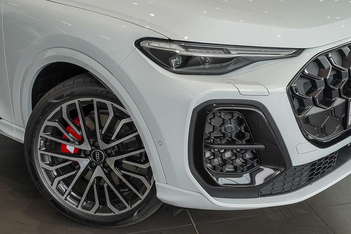 2025 Audi SQ5 TFSI FY