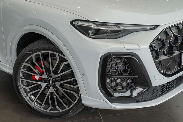 2025 Audi SQ5 TFSI FY