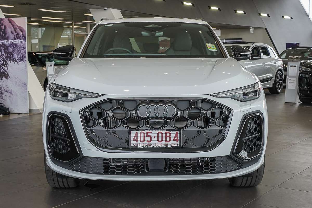 2025 Audi SQ5 TFSI FY