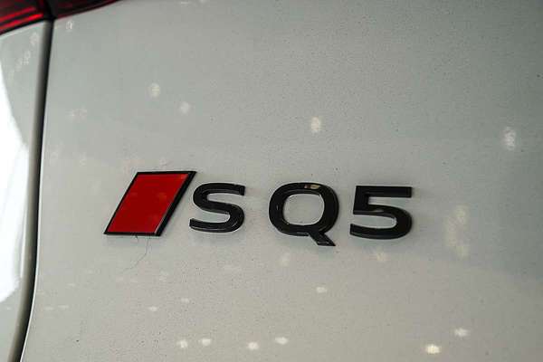 2025 Audi SQ5 TFSI FY