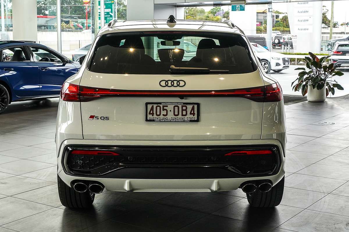 2025 Audi SQ5 TFSI FY