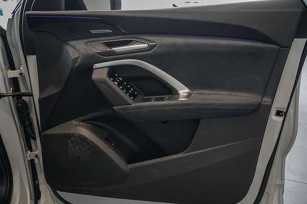 2025 Audi SQ5 TFSI FY