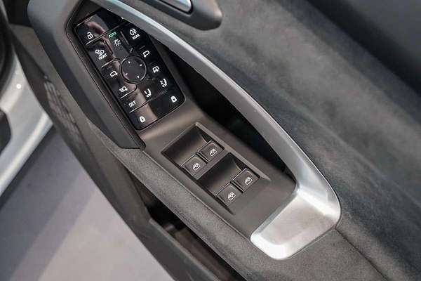 2025 Audi SQ5 TFSI FY