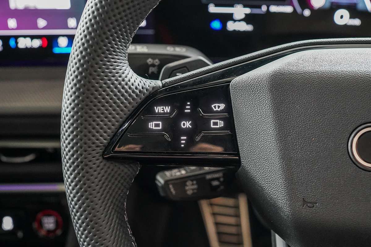 2025 Audi SQ5 TFSI FY