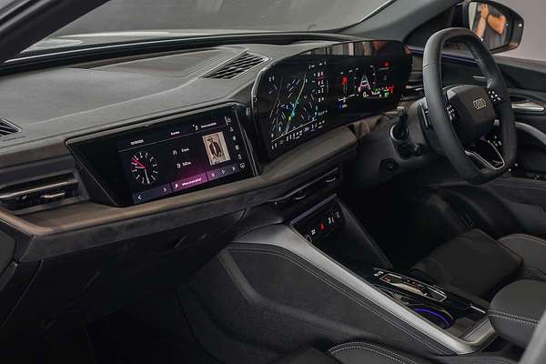 2025 Audi SQ5 TFSI FY