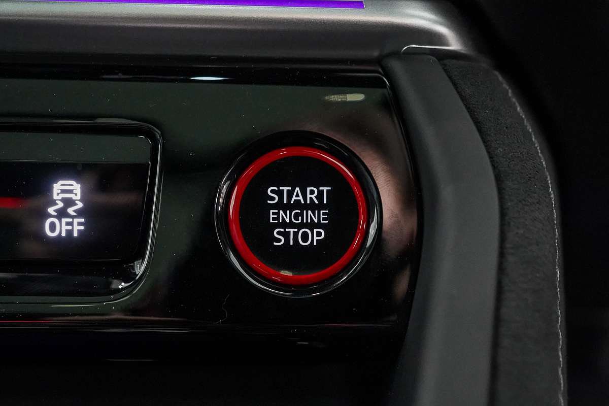 2025 Audi SQ5 TFSI FY