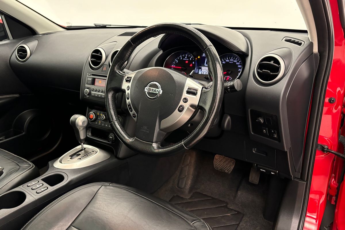 2013 NISSAN DUALIS Ti (4x2) AUTO 4D WAGON 4CYL