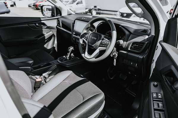 2025 Isuzu D-MAX SX 4X4