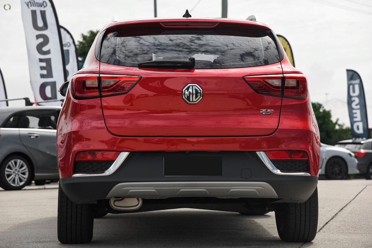 2021 MG ZS Essence AZS1