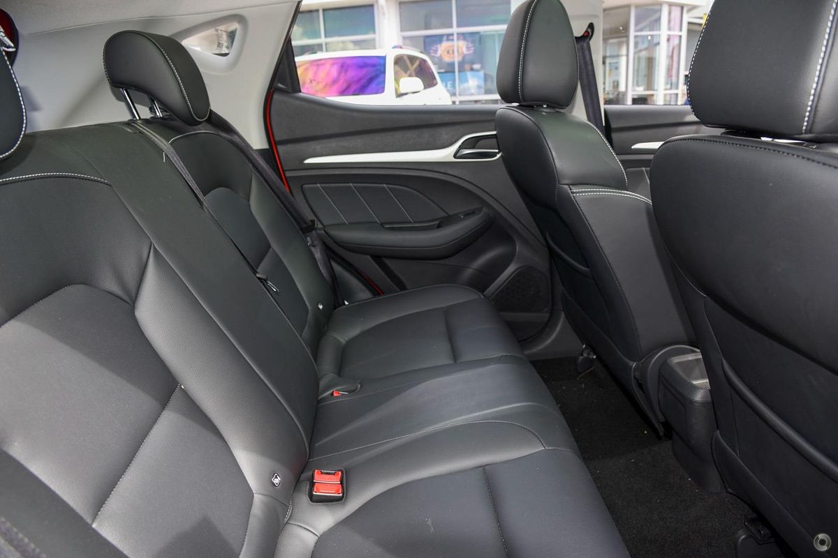 2021 MG ZS Essence AZS1