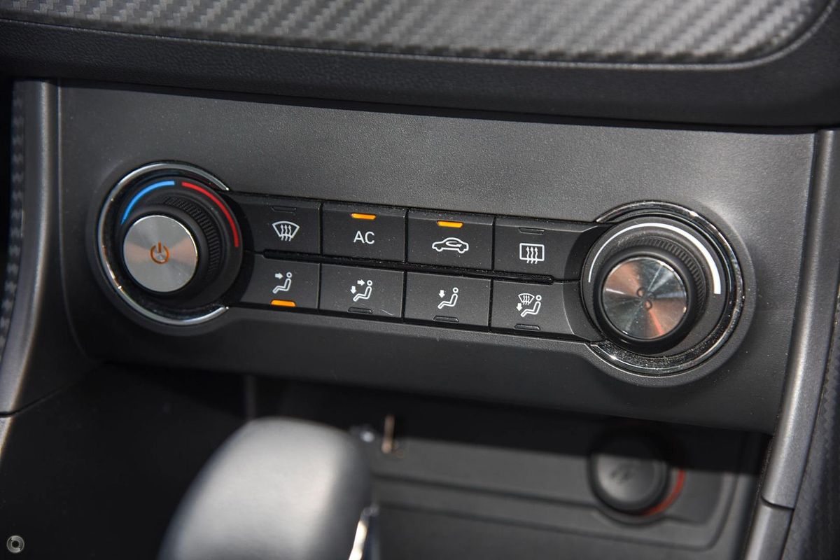 2021 MG ZS Essence AZS1