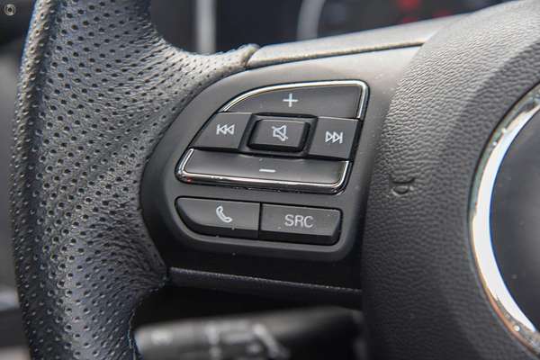 2021 MG ZS Essence AZS1