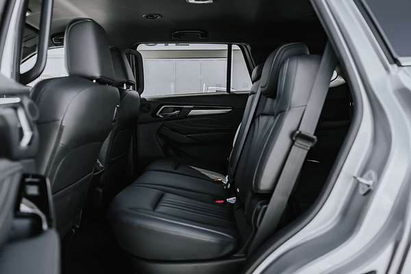 2025 Isuzu MU-X LS-T