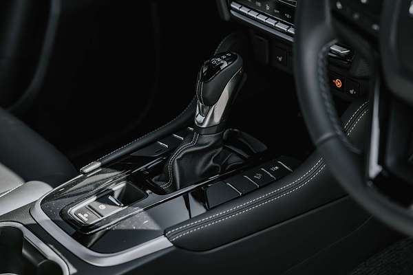 2025 Isuzu MU-X LS-T