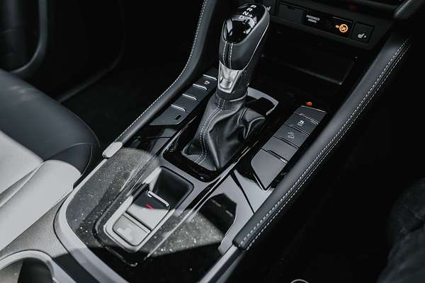 2025 Isuzu MU-X LS-T