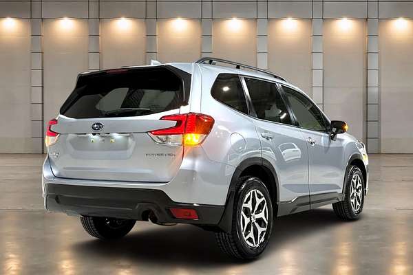 2023 Subaru Forester 2.5i S5