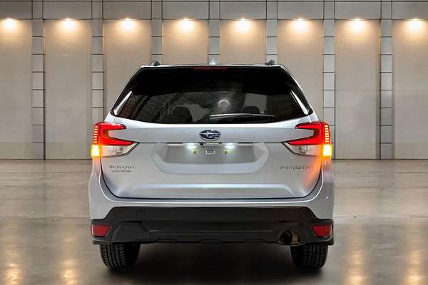 2023 Subaru Forester 2.5i S5