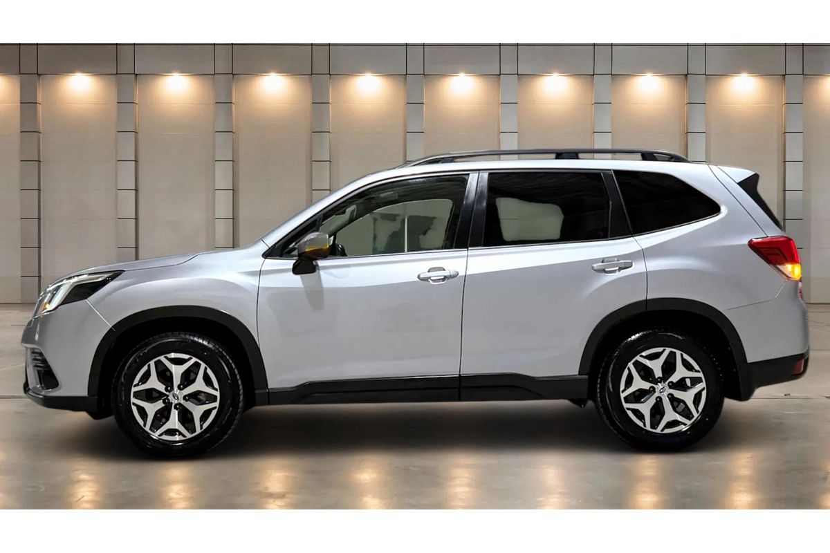 2023 Subaru Forester 2.5i S5