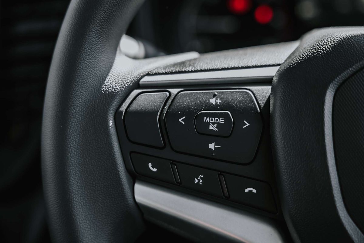 2025 Isuzu D-MAX SX High Ride  Rear Wheel Drive