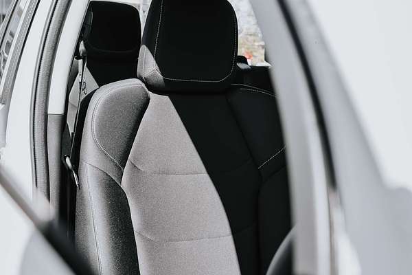 2025 Isuzu D-MAX SX High Ride  Rear Wheel Drive