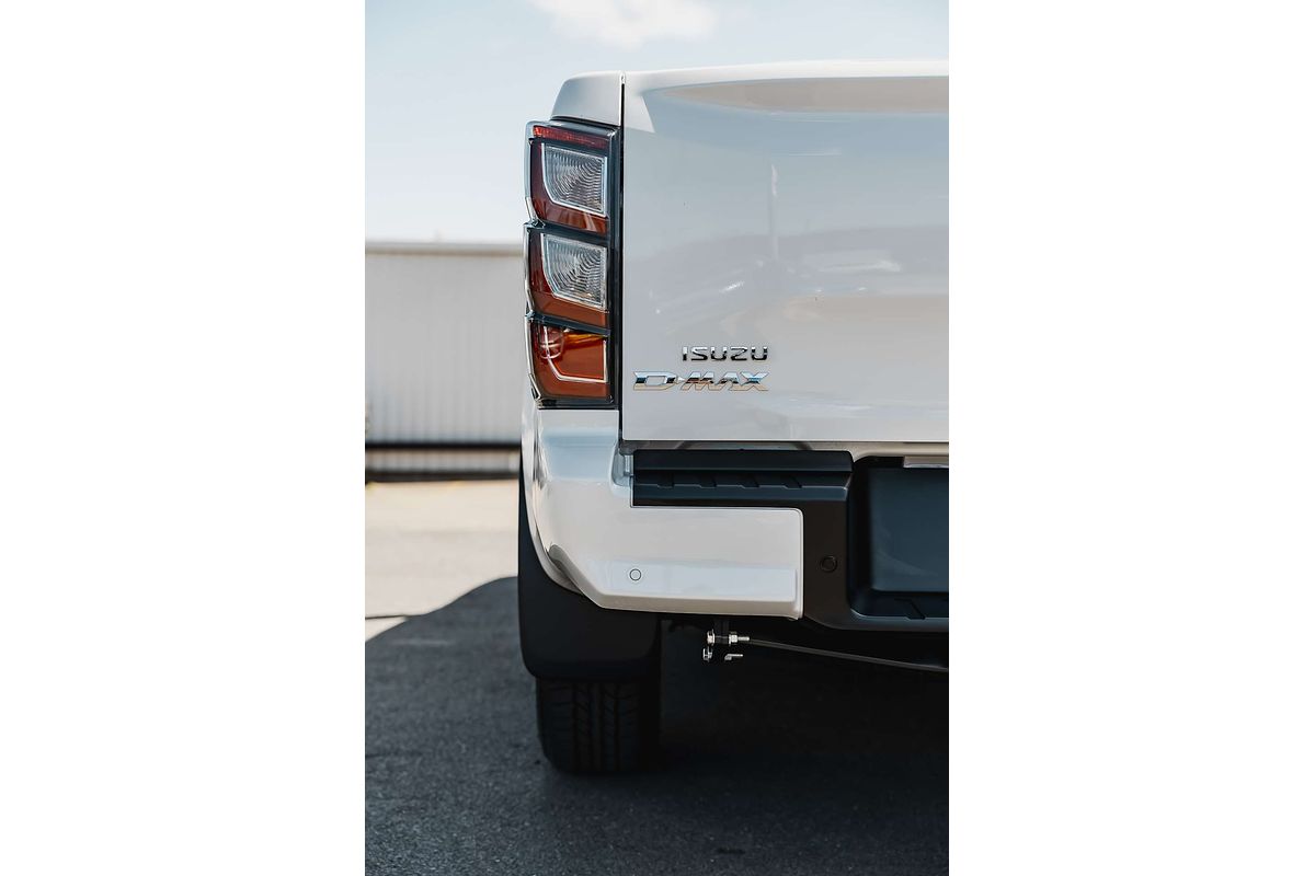 2025 Isuzu D-MAX LS-U  4X4