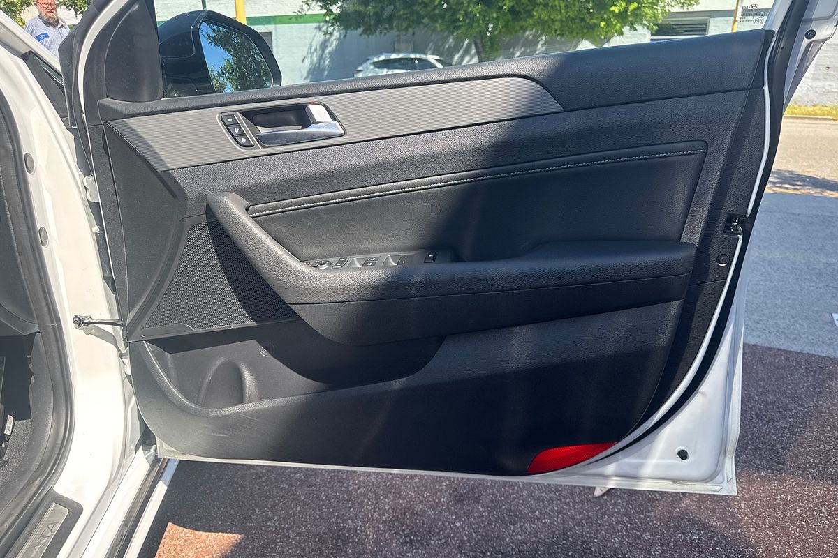 2019 Hyundai Sonata Premium LF4