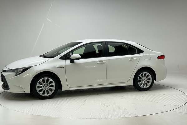 2021 Toyota Corolla Ascent Sport Hybrid ZWE211R thumb-3