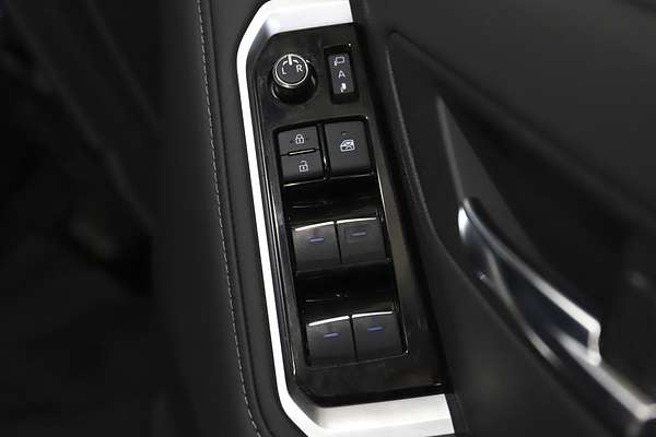 2024 Toyota Landcruiser VX FJA300R