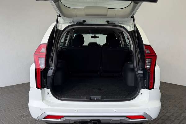 2023 Mitsubishi Pajero Sport GLX QF