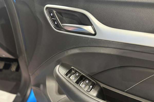 2022 MG ZS Excite AZS1