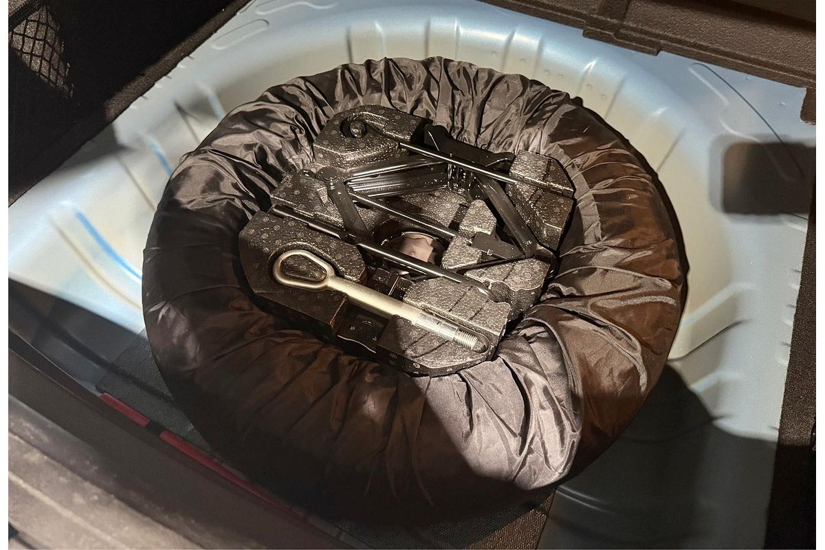 2022 MG ZS Excite AZS1