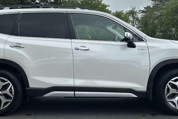2021 Subaru Forester Hybrid L S5