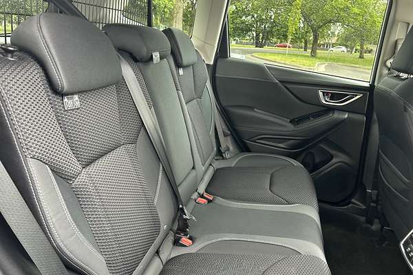 2021 Subaru Forester Hybrid L S5