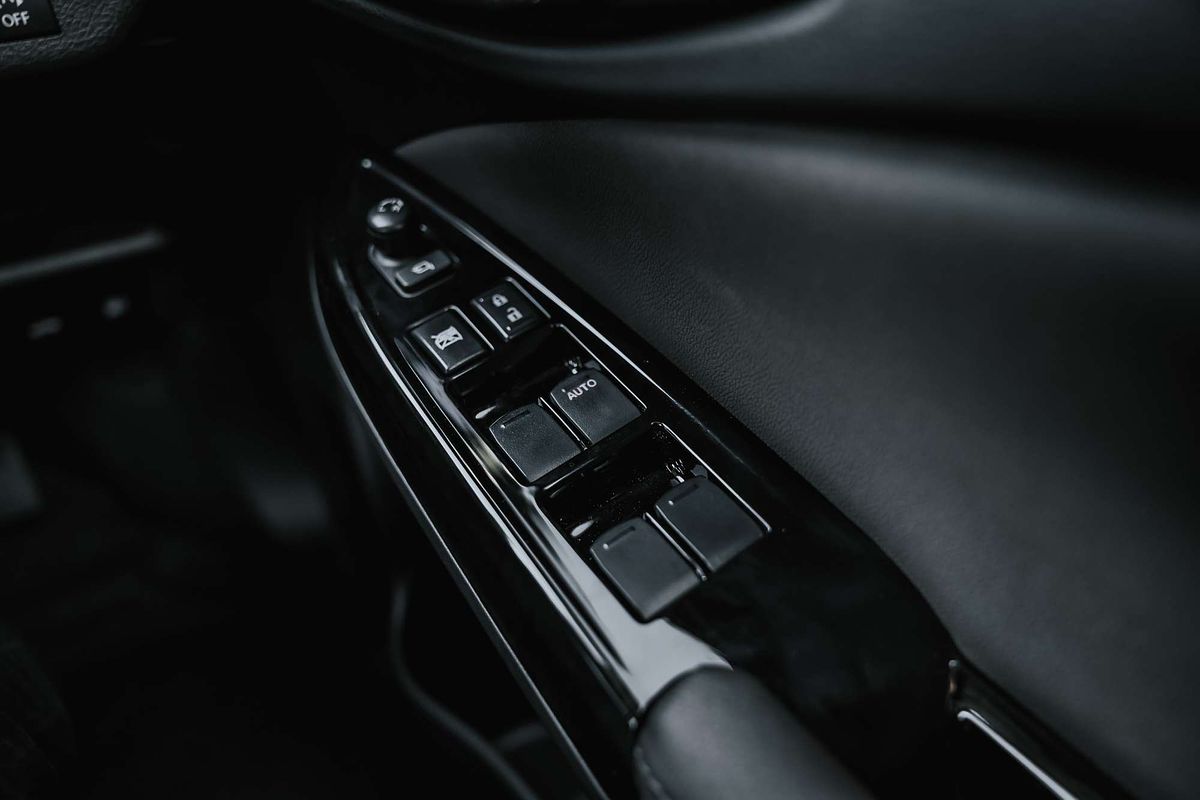 2025 Suzuki Fronx Hybrid GLX KW