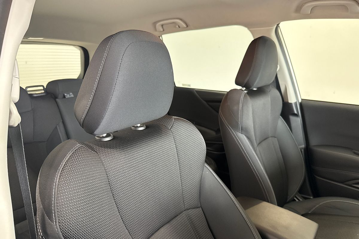 2018 Subaru Forester 2.5i-L S5