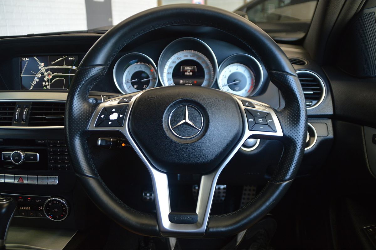 2015 Mercedes-Benz C-Class C250 Avantgarde C204