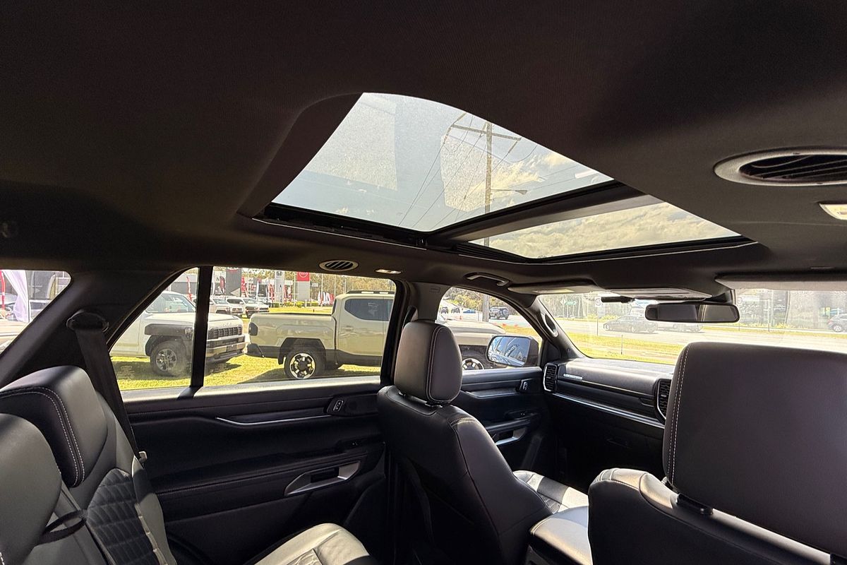 2023 Ford Everest Platinum 3.0L