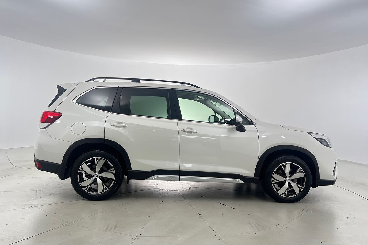 2018 Subaru Forester 2.5i-S S5