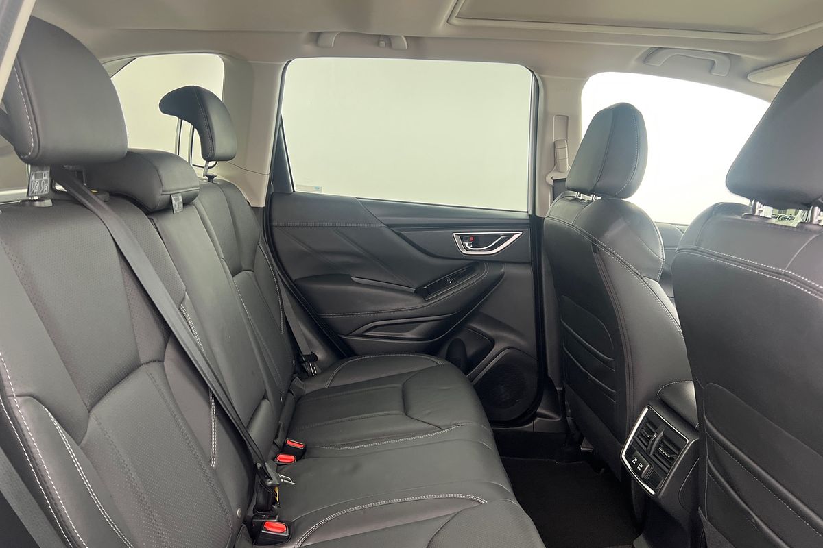 2018 Subaru Forester 2.5i-S S5