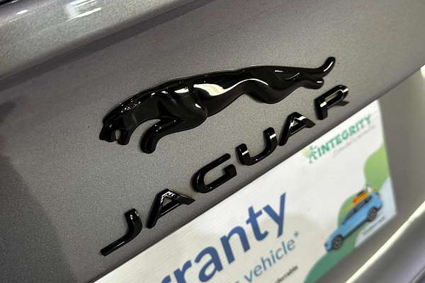 2021 Jaguar XE P300 R-Dynamic Black X760