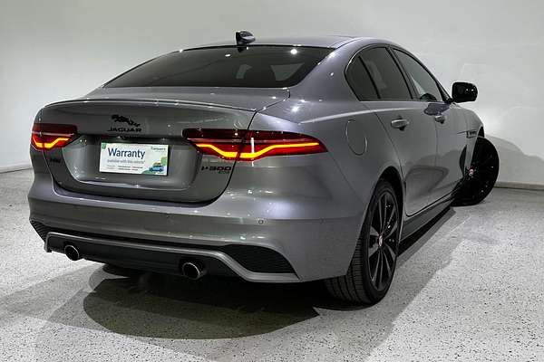 2021 Jaguar XE P300 R-Dynamic Black X760