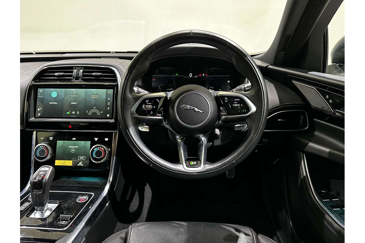 2021 Jaguar XE P300 R-Dynamic Black X760