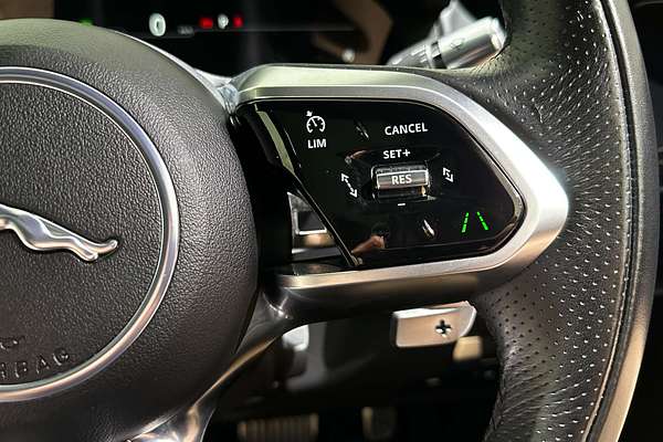 2021 Jaguar XE P300 R-Dynamic Black X760