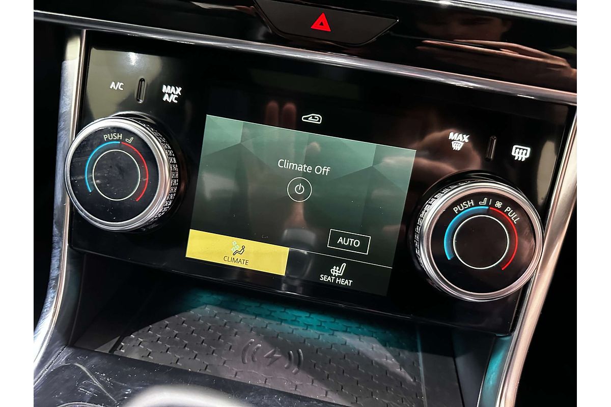 2021 Jaguar XE P300 R-Dynamic Black X760